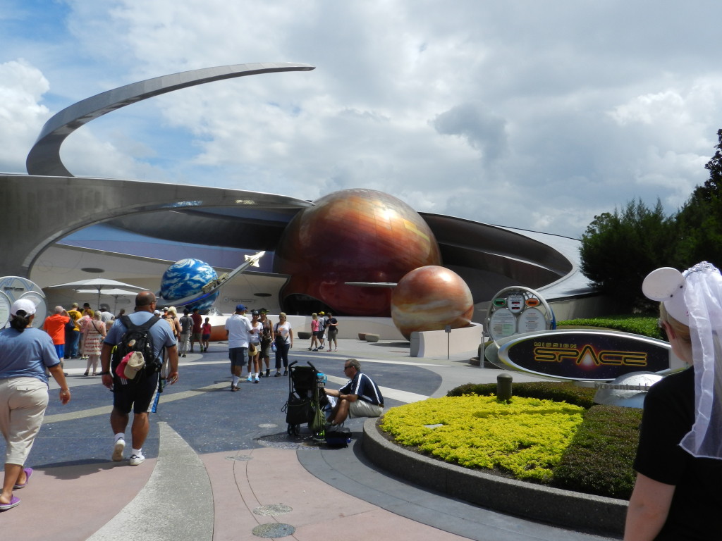 EPCOT Mission Space Mars. Photo copyright themeparkhister.