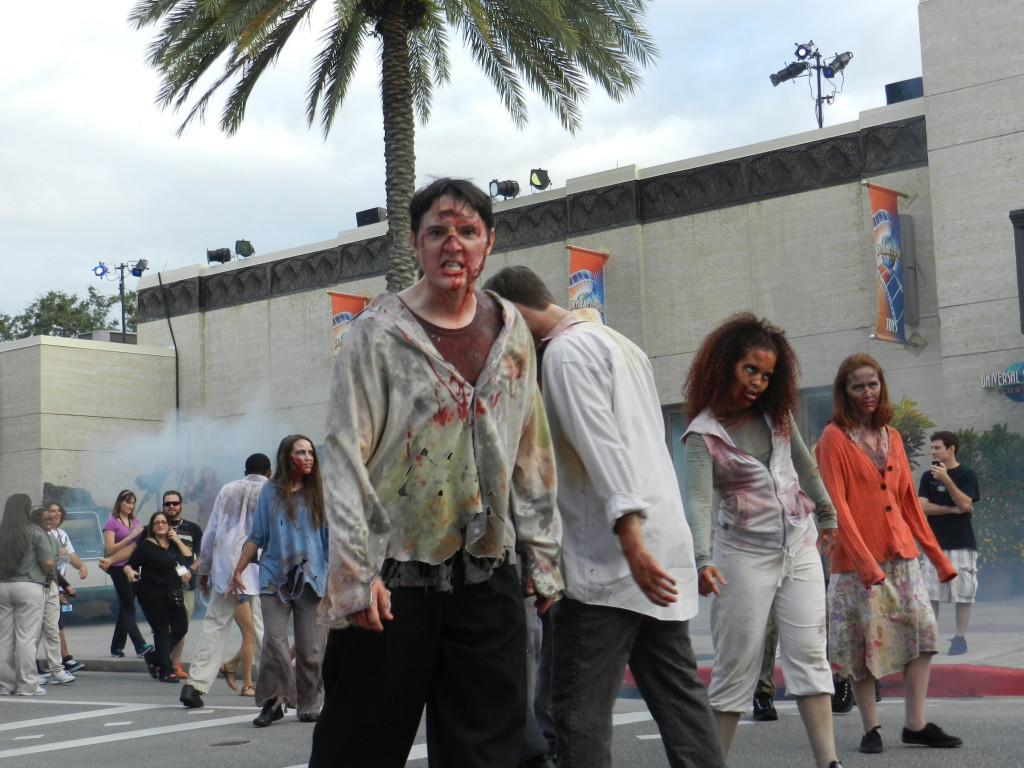Halloween Horror Nights 2013. Keep reading for fan review of HHN 23 at Universal Orlando Resort.