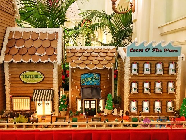 Boardwalk Inn Disney World Gingerbread House Display. Keep reading to learn about the Disney World Gingerbread house display on Theme Park Hipster!