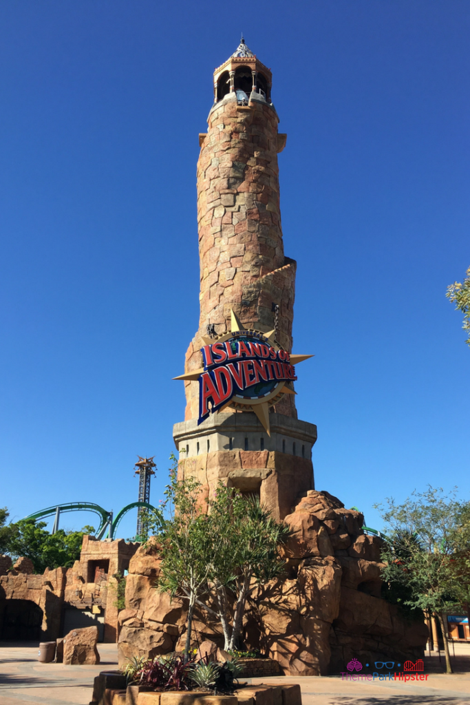 The Pharos Lighthouse islands of adventure. Keep reading to learn how to get free Universal Studios tickets with the 2 park 2 day ticket.
 #UniversalOrlando #ThemePark #IslandsofAdventure
