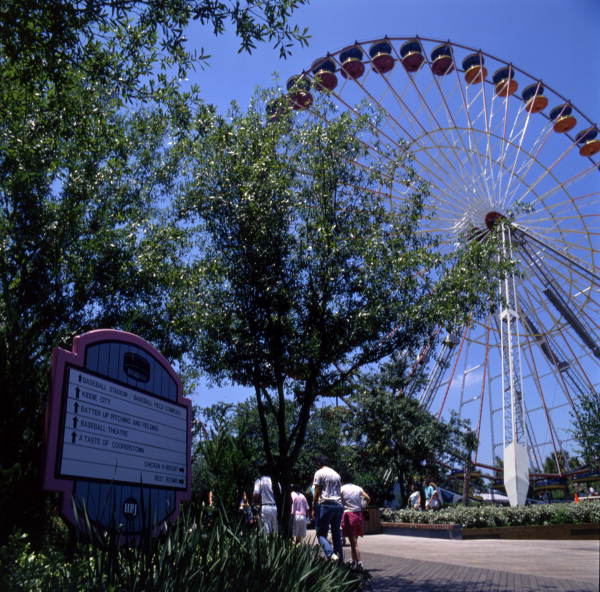 View showing ferris wheel at the Boardwalk and Baseball theme park