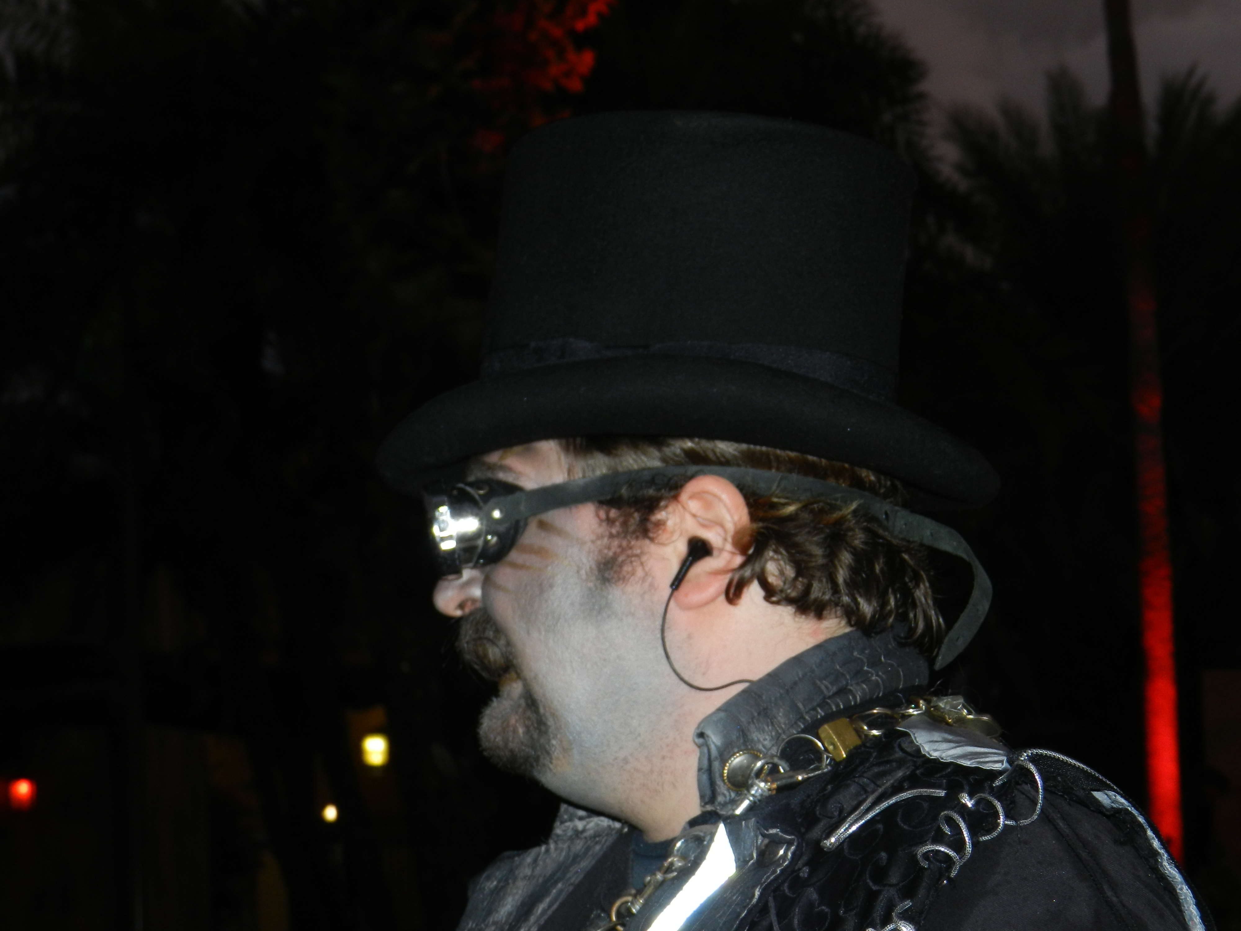 Howl-O-Scream 2012 Circus Superstitions Head master Busch Gardens Tampa