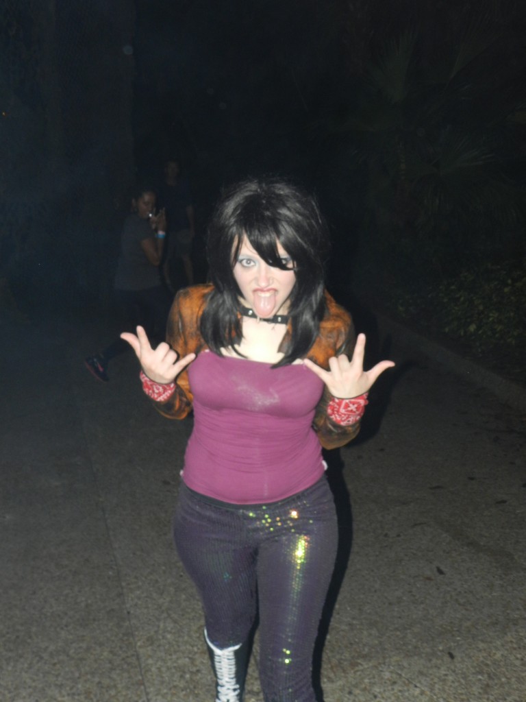 Howl-O-Scream Busch Gardens Tampa Bay.. Rocker zombie chick.