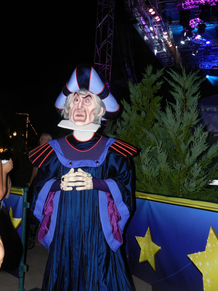 Judge Claude Frollo from Disney's Hunchback of Notre Dame at Disney Park.