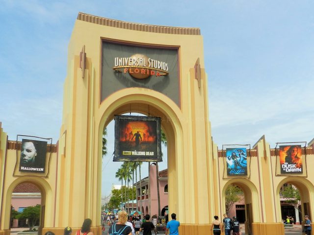 Halloween Horror Nights Tips 2014!