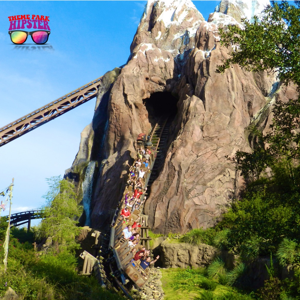 Expedition Everest at Disney's Animal Kingdom. Um passeio obrigatório para adicionar ao seu itinerário de 3 dias da Disney World.