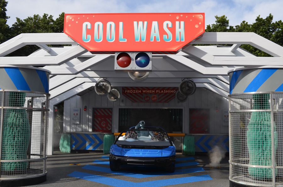 Cool Wash Water Mist at Epcot.