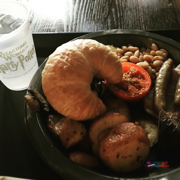 Three Broomsticks traditional British food. Keep reading to get the best Universal Islands of Adventure tips and tricks.