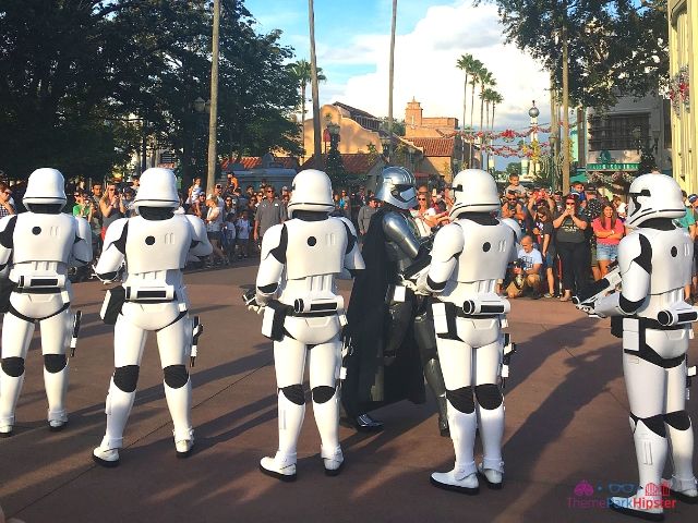 Star Wars à Hollywood Studios Storm troopers