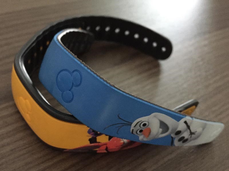 MagicBand Skins Kids size (Olaf) vs. Adult size (Baymax)