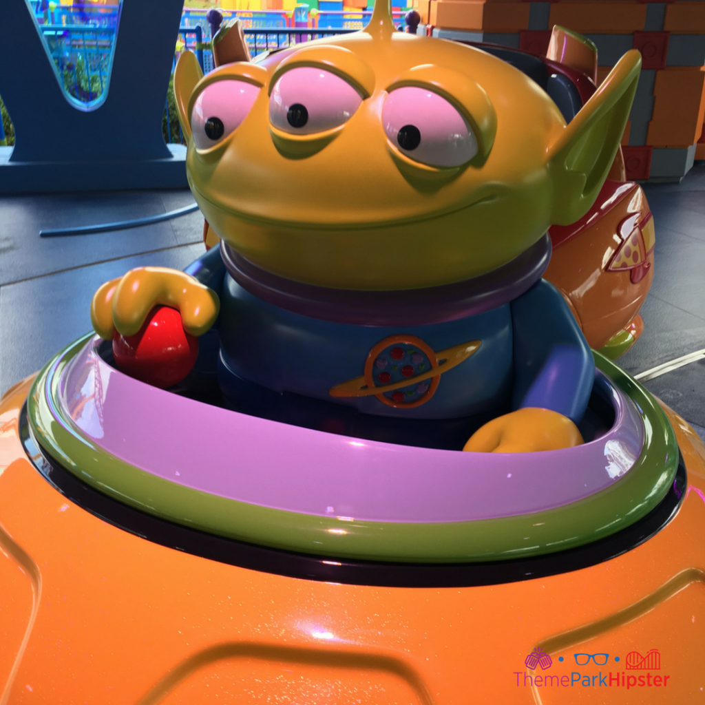 Toy Story Land rides: Green Swirling Aliens