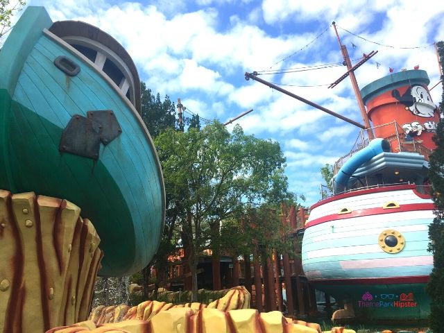 Islands of Adventure Tips Popeye Red and White Ship and Olive
