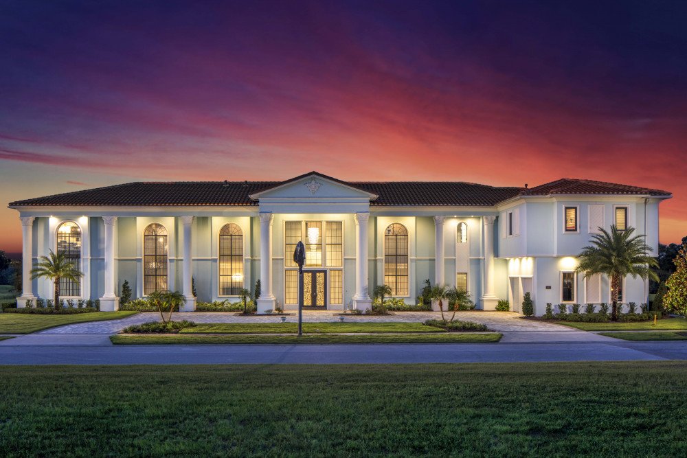 Reunion Resort in Orlando Mansion Rental. Keep reading for the best resorts in Orlando that are not Disney.