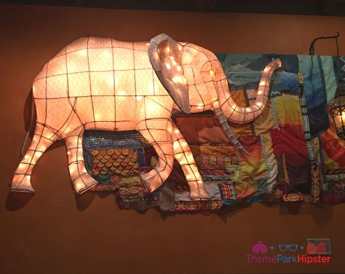 Tiffins Animal Kingdom Elephant Artwork 