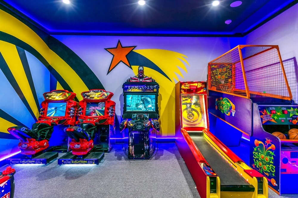 665 Reunion Resort Gameroom Orlando vacation home. Keep reading to learn about Themed Vacation Rentals Near Disney World.