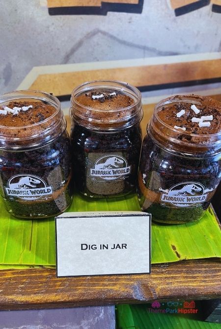 Dig in Jar at Universal Jurassic World
