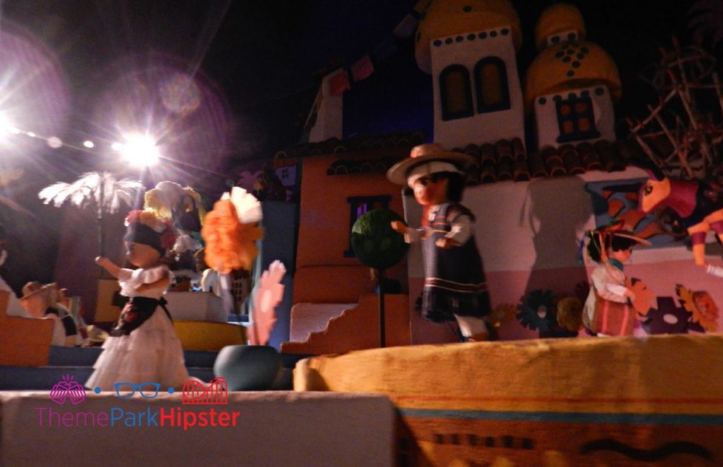 Gran Fiesta Tour Starring Three Caballeros Animatronics