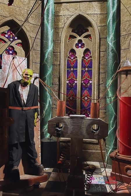 Universal Monsters Bride of Frankenstein Lives HHN Cathedral Scene