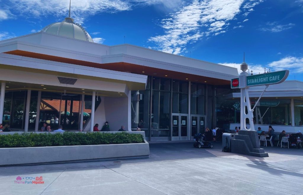 Cosmic Ray's Starlight Cafe Entrance Magic Kingdom. Keep reading to know what are the best days to go to the Magic Kingdom and how to use the Disney World Crowd Calendar.