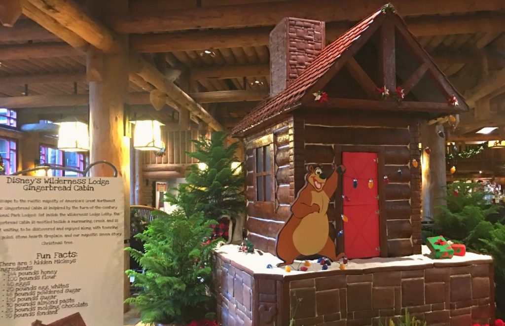 Disney Wilderness Lodge Gingerbread House Cabin 2019. Keep reading to get the full guide to Disney Wilderness Lodge Christmas activities.