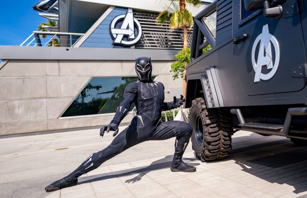 Black Panther in from of Avengers Jeep in California Adventure Disneyland