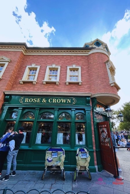Epcot Rose and Crown Entrance Disney Restaurant