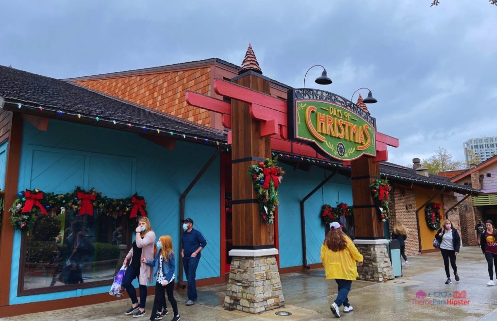 Disney Springs Days of Christmas Store. Keep reading to get the best Disney at Christmastime tips for your trip!