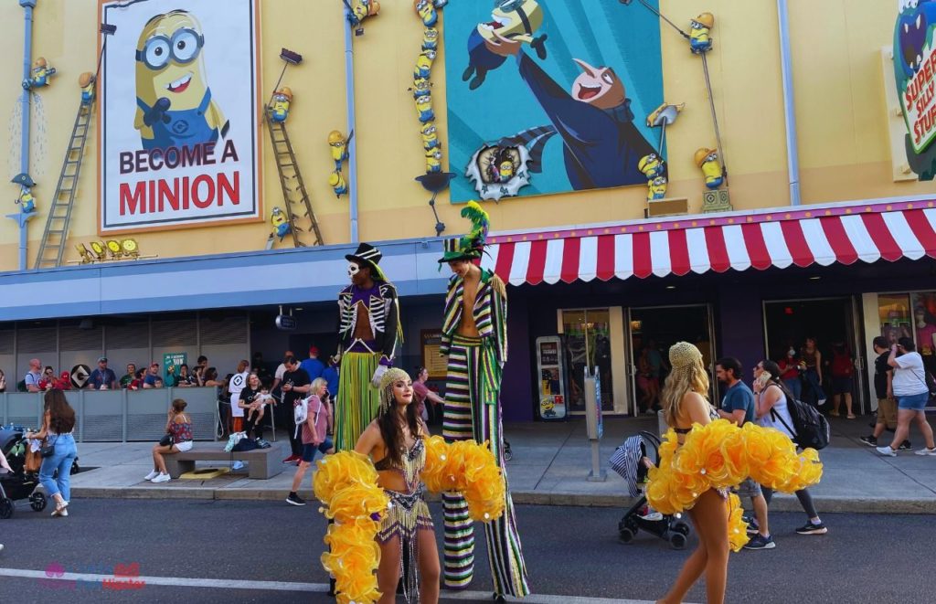 Minion Mayhem ride during Universal Studios Mardi Gras. Keep reading to get the best movies to watch before going to Universal Studios and Islands of Adventure.