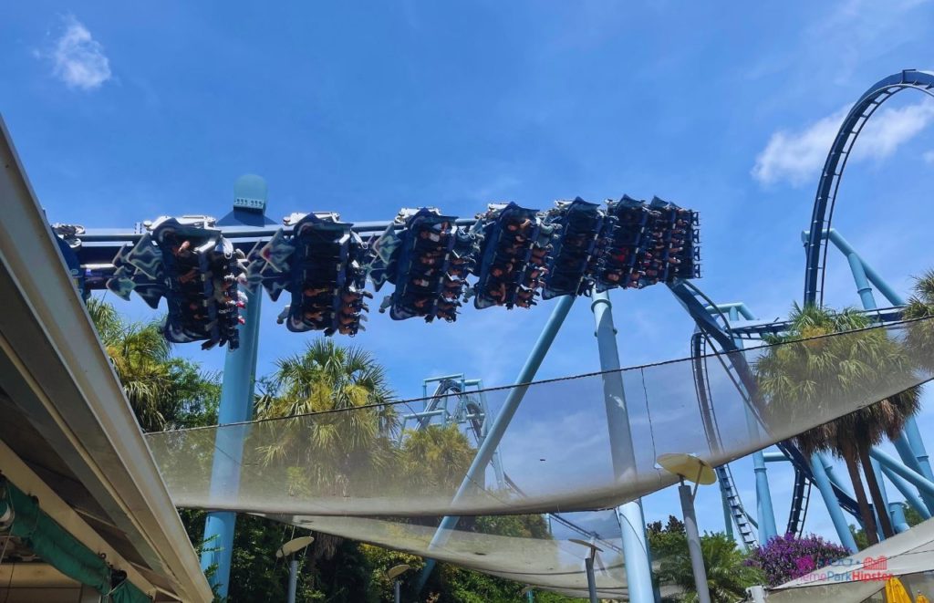 SeaWorld Orlando Manta Rollercoaster flying over in the sky. Keep reading for the best things to do at SeaWorld.