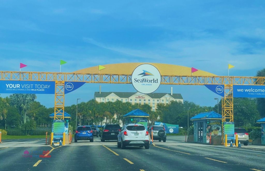SeaWorld Orlando Parking Gate