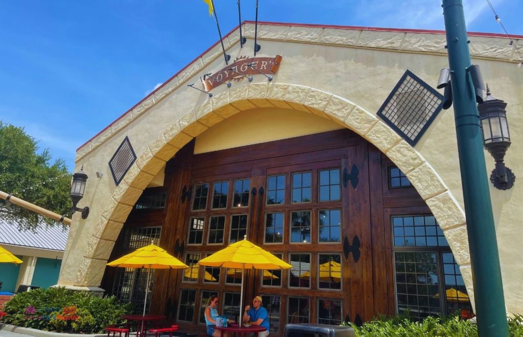 SeaWorld Orlando Voyager Smokehouse. Keep reading to learn more about the best SeaWorld Orlando restaurants.