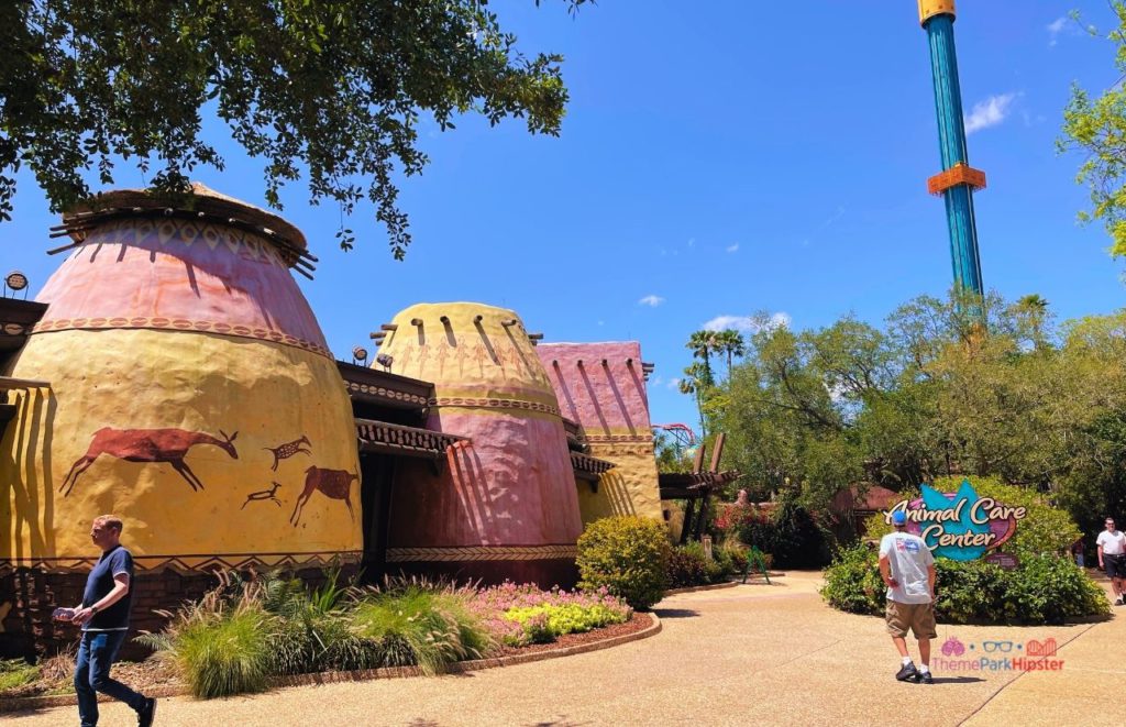 Busch Gardens Tampa Animal Care Center and Falcon's Fury (2)