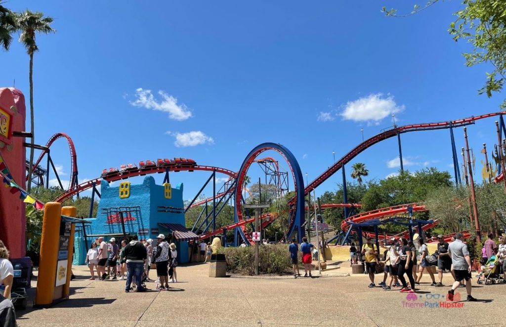 Busch Gardens Tampa Bay classic scorpion roller coaster. Keep reading to get the best days to go to Busch Gardens and to know how to use the Busch Gardens Crowd Calendar.