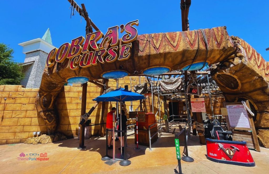 Busch Gardens Tampa Cobra's Curse Entrance. Keep reading to learn more about avoiding the Busch Gardens Tampa wait times and if the Busch Gardens Tampa Queue Pass is worth it...