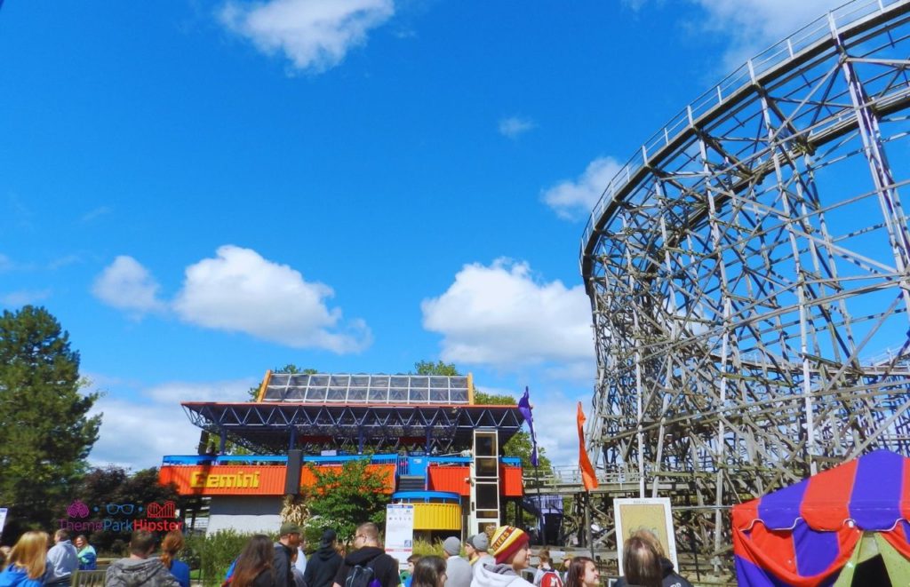 Cedar Point Gemini Wooden Roller Coaster Entrance. This is one of my top Cedar Point tips.