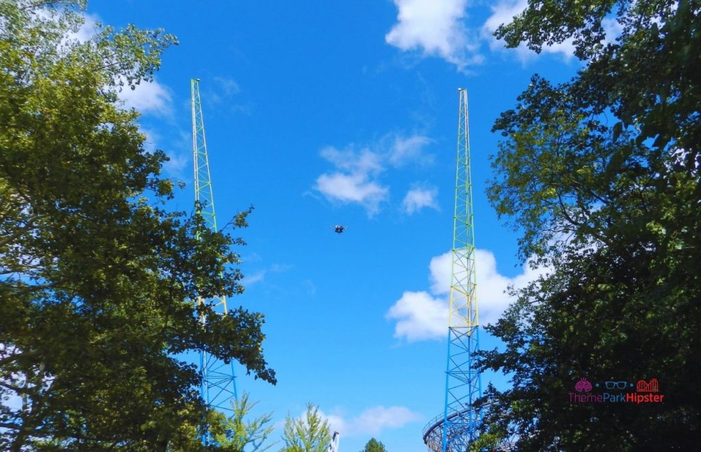 Cedar Point Sling Shot Ride. Keep reading for more Cedar Point tips and tricks for beginners.