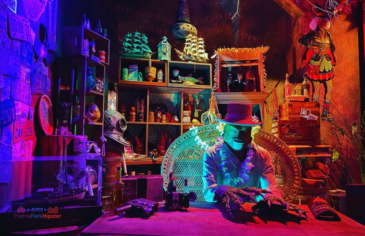 What to Bring to Halloween Horror Nights 2025 HHN Packing List ThemeParkHipster