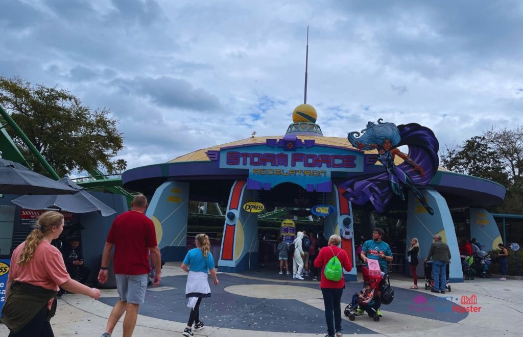 Universal Orlando Resort Storm Force Accelatron at Islands of Adventure. Which is better Universal Studios vs Islands of Adventure? Keep reading to find out.