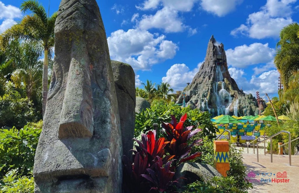 Universal Orlando Resort Volcano Bay. Keep reading to learn how to fly to Orlando and how to find cheap flights to Orlando.