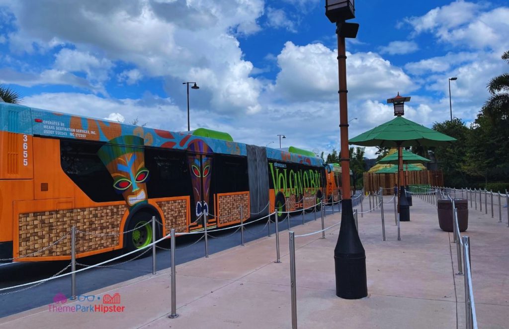 Universal Orlando Resort Volcano Bay Shuttle Bus