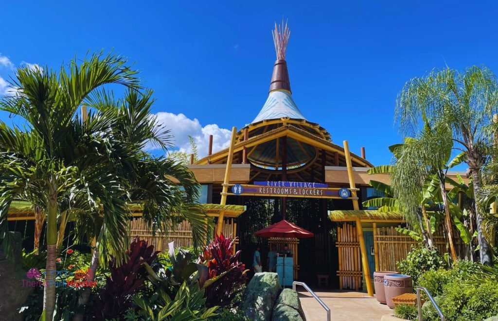 Universal Orlando Resort Volcano Bay More Restrooms and Lockers