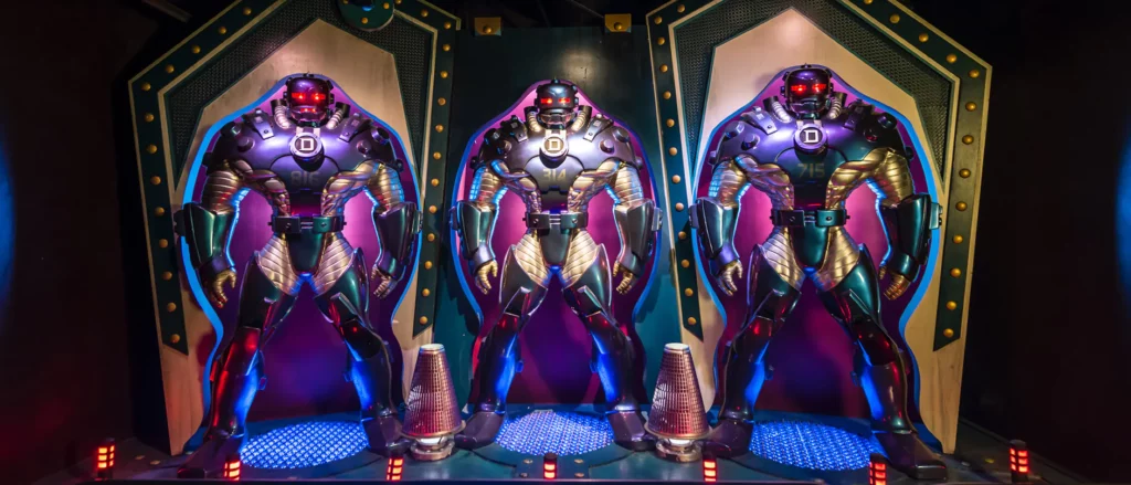 Dr Dooms Fearfall Doombots. Keep reading to learn about Doctor Doom's Fear Fall at Universal.