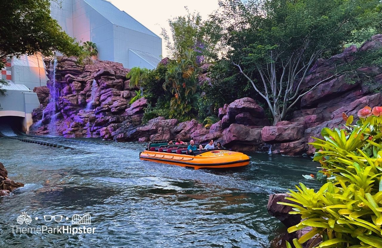 Jurassic Park River Adventure Universal Orlando Resort Islands of Adventure. Keep reading to learn how to plan a day at Universal with this Islands of Adventure 1 day itinerary!