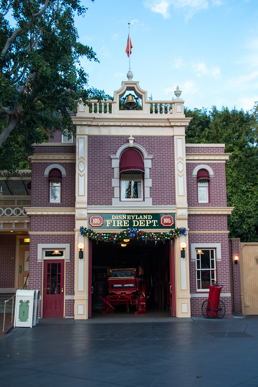 You can just barely see a small Christmas tree in the window of Walt's apartment Disneyland Fire Department. Keep reading for the hidden best kept secrets of Disneyland!