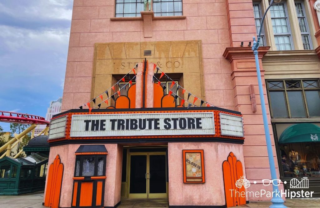 Tribute Store Entrance HHN 31 Halloween Horror Nights 2022 Universal Orlando