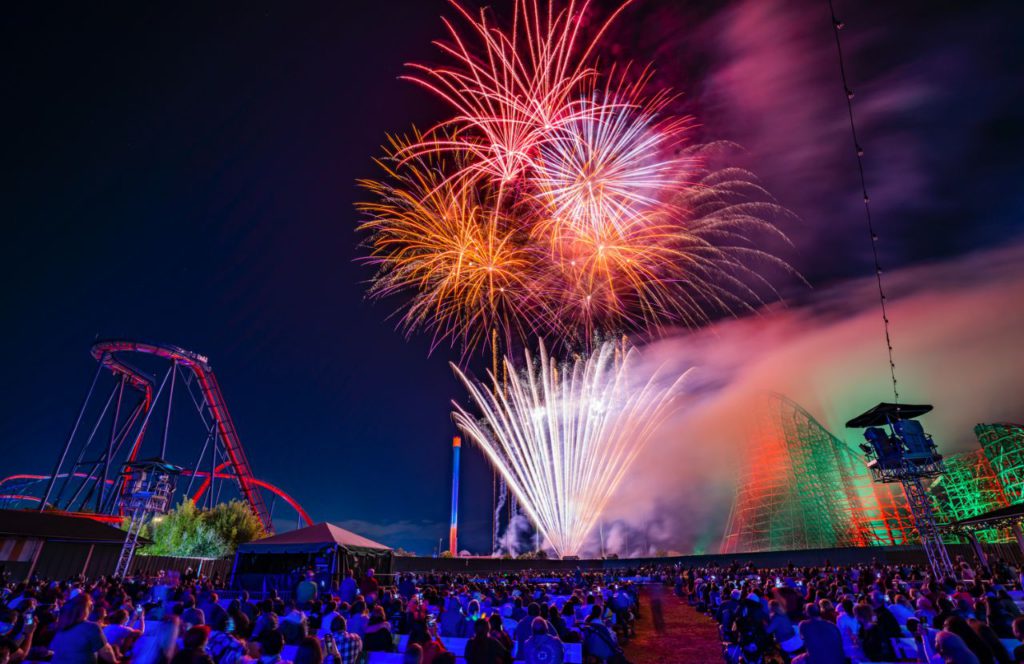 Sheikra and Gwazi Roller Coaster with 4th of July Fireworks at Busch Gardens 