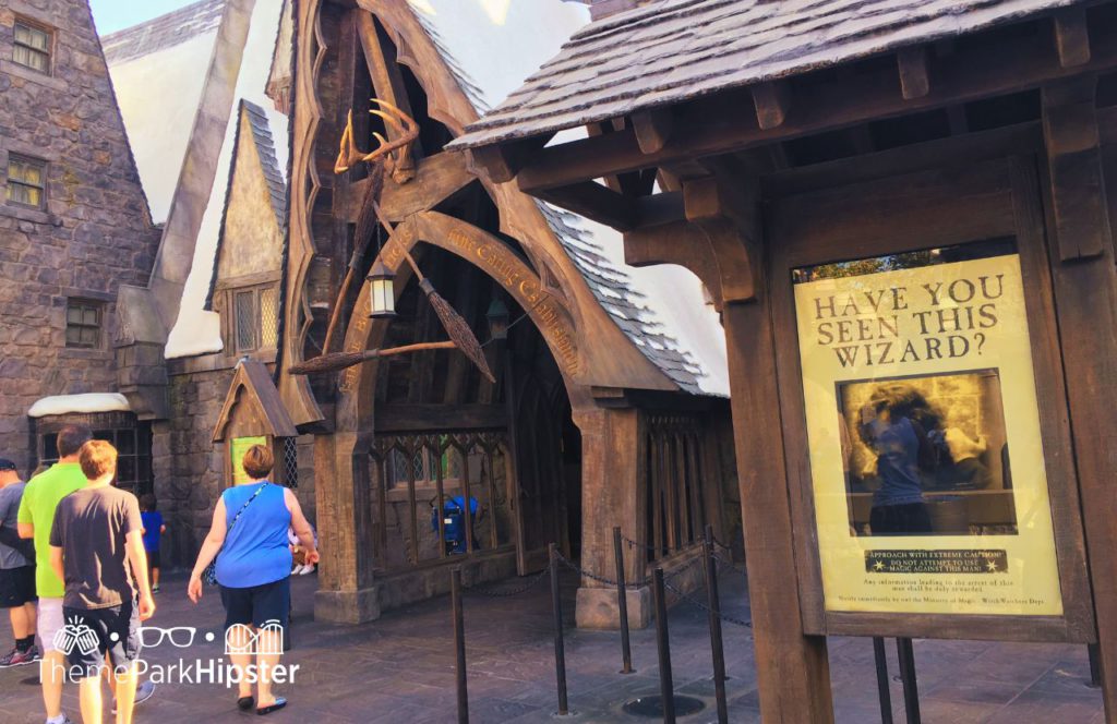 Three Broomsticks in Harry Potter World Universal Studios Hollywood California. Keep reading to get the full Universal Studios Hollywood Crowd Calendar and to know when is the best time to visit Universal Studios Hollywood.
