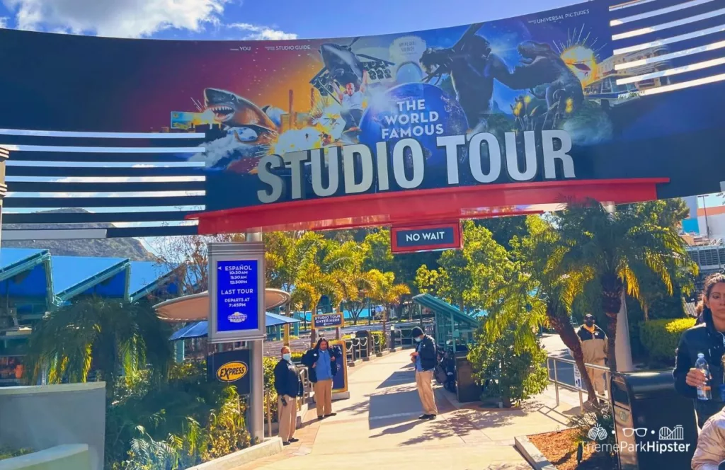 Universal Studios Hollywood Entrance to the world famous studio tour. Keep reading to get the full guide on the Universal Studios Hollywood Express and if it's worth it.