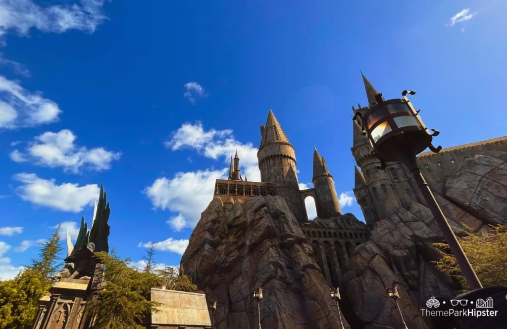 Universal Studios Hollywood Wizarding World of Harry Potter Hogwarts Castle. Keep reading to get the best rides at Universal Studios Hollywood.