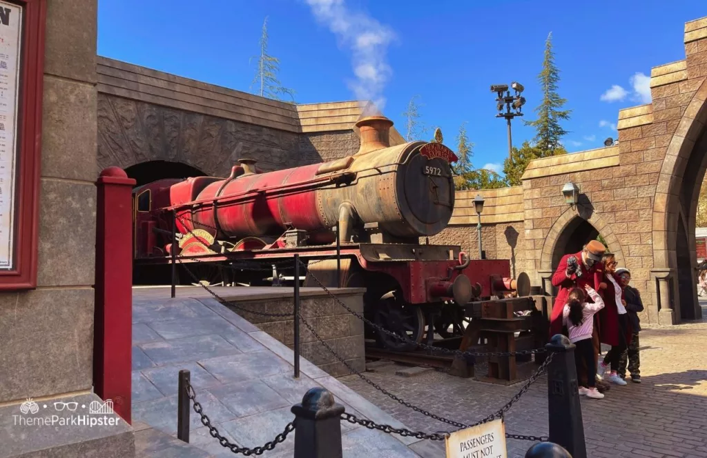 Universal Studios Hollywood Wizarding World of Harry Potter Hogwarts Express